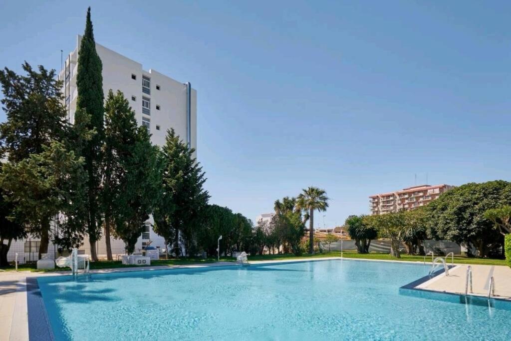Beautiful Sea Views Cozy Apartment 350 M From Beach Benalmádena Exteriör bild