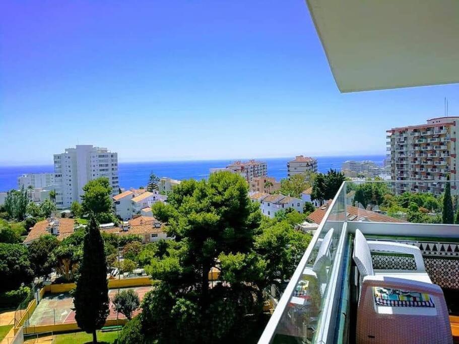 Beautiful Sea Views Cozy Apartment 350 M From Beach Benalmádena Exteriör bild