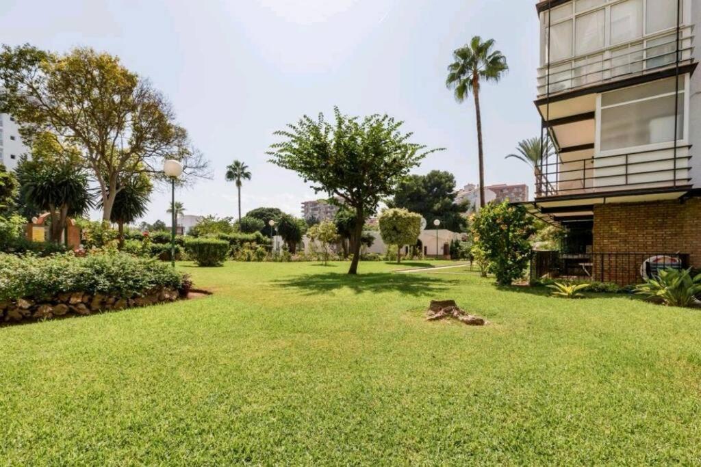 Beautiful Sea Views Cozy Apartment 350 M From Beach Benalmádena Exteriör bild