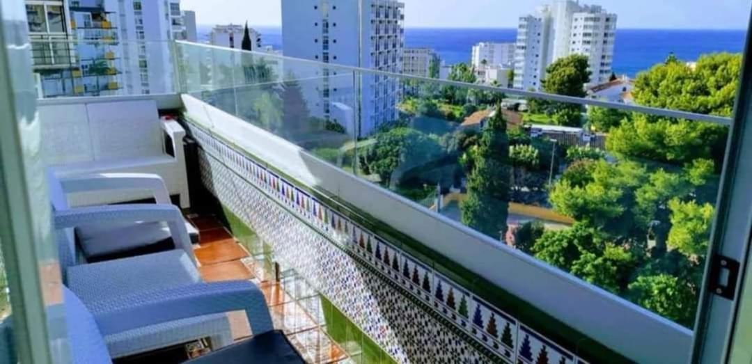 Beautiful Sea Views Cozy Apartment 350 M From Beach Benalmádena Exteriör bild