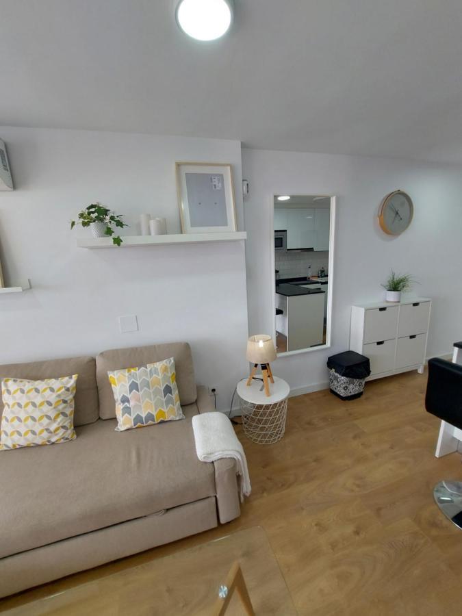Beautiful Sea Views Cozy Apartment 350 M From Beach Benalmádena Exteriör bild