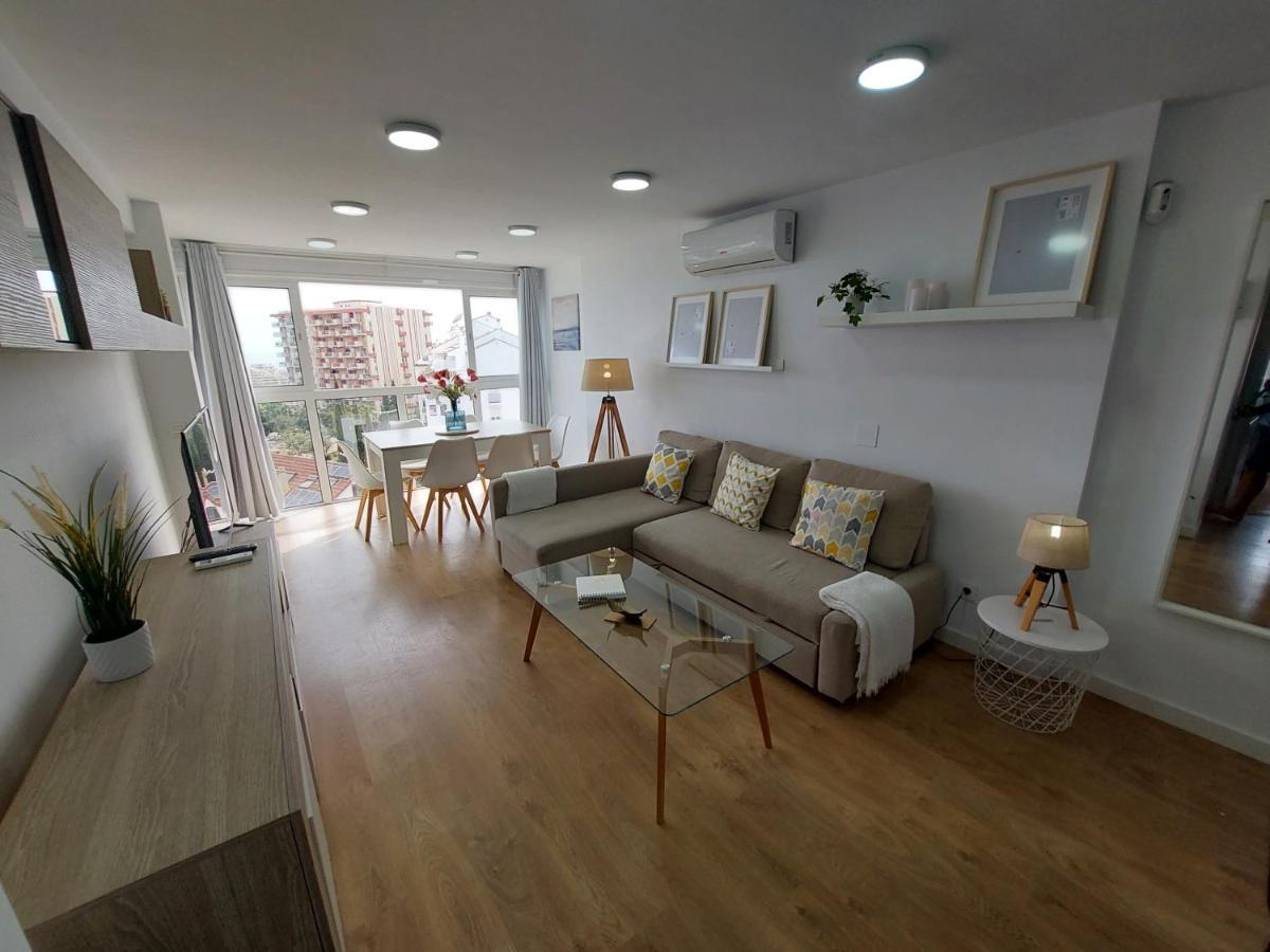 Beautiful Sea Views Cozy Apartment 350 M From Beach Benalmádena Exteriör bild