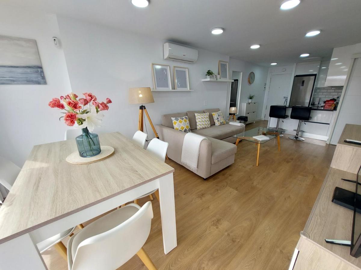 Beautiful Sea Views Cozy Apartment 350 M From Beach Benalmádena Exteriör bild
